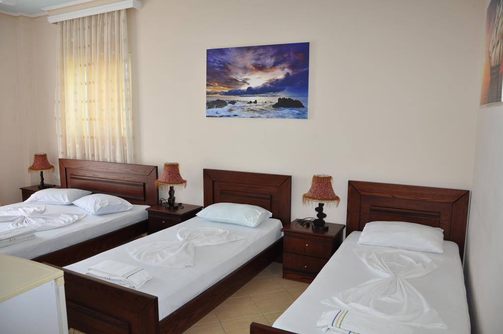 Hotel Maestral Saranda Zewnętrze zdjęcie